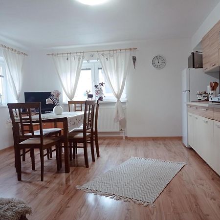 Apartmánový dom Paula Liptovsky Mikulas Exterior foto