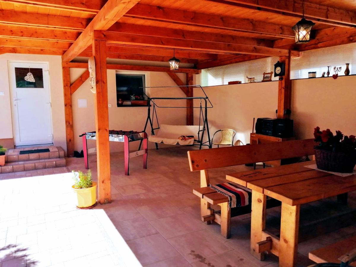 Apartmánový dom Paula Liptovsky Mikulas Exterior foto