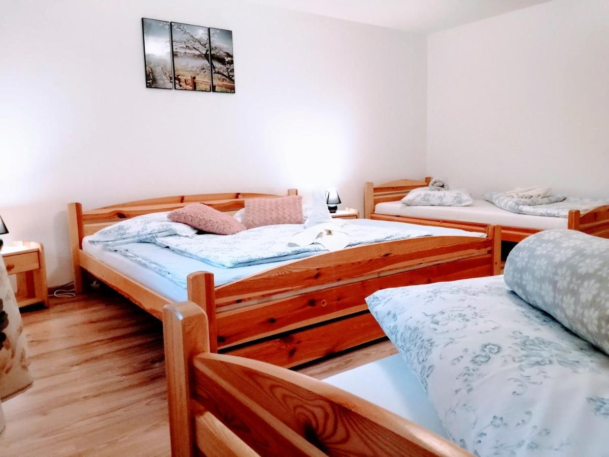 Apartmánový dom Paula Liptovsky Mikulas Exterior foto